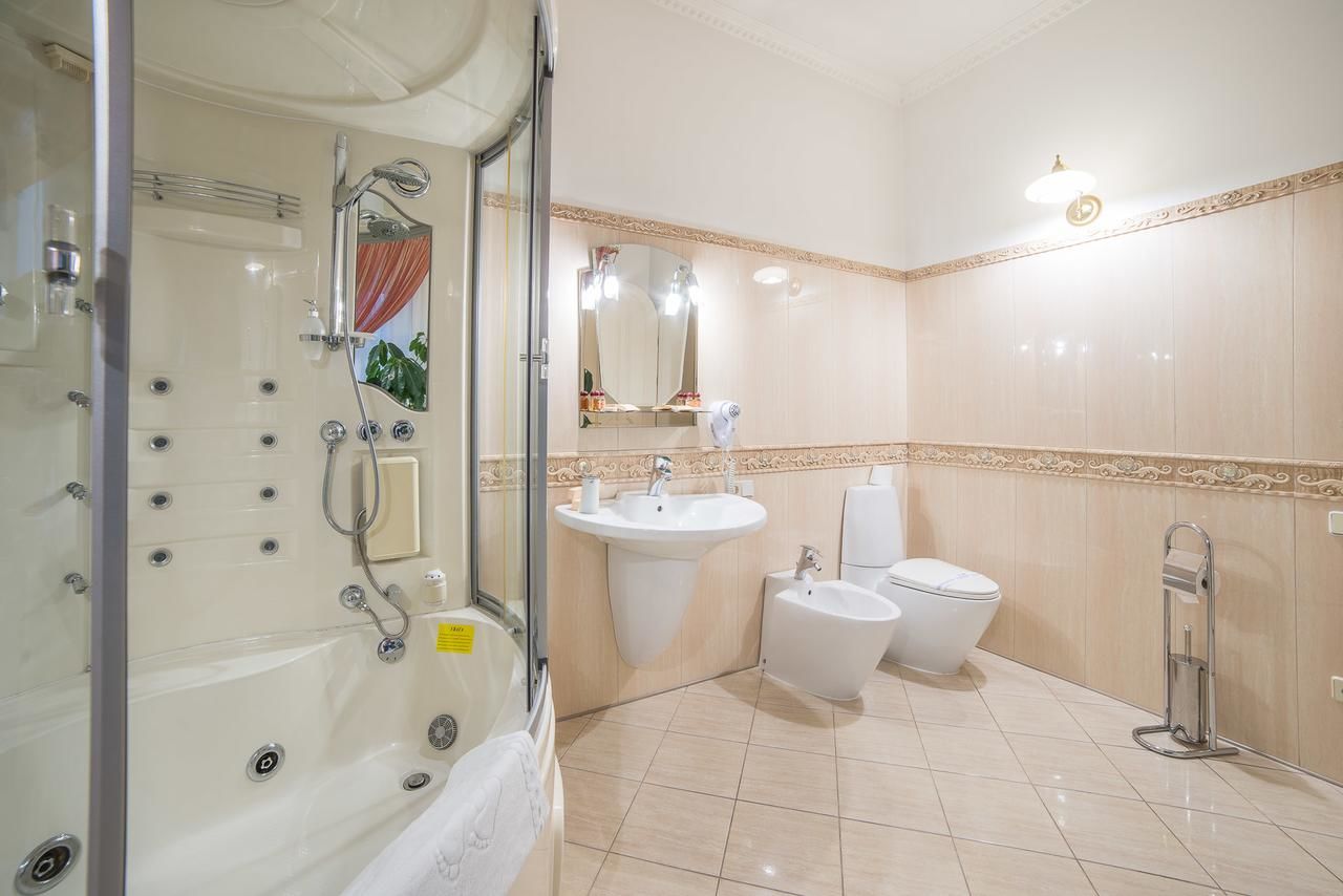 Отель Korall Николаев-32