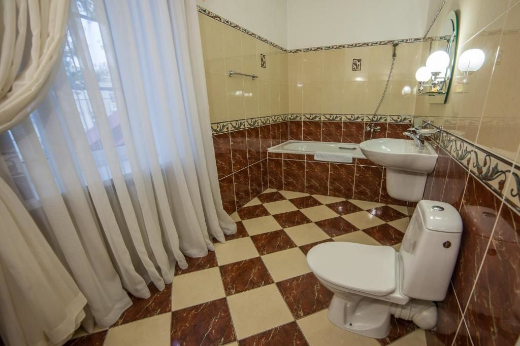 Отель Korall Николаев