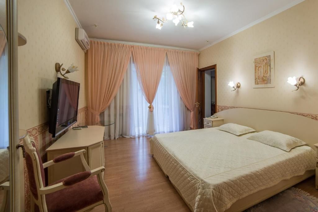 Отель Korall Николаев