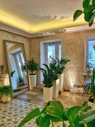 Отель Korall Николаев-1