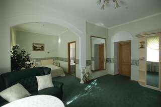 Отель Korall Николаев Полулюкс-11