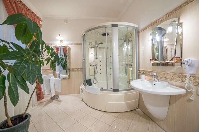 Отель Korall Николаев-30