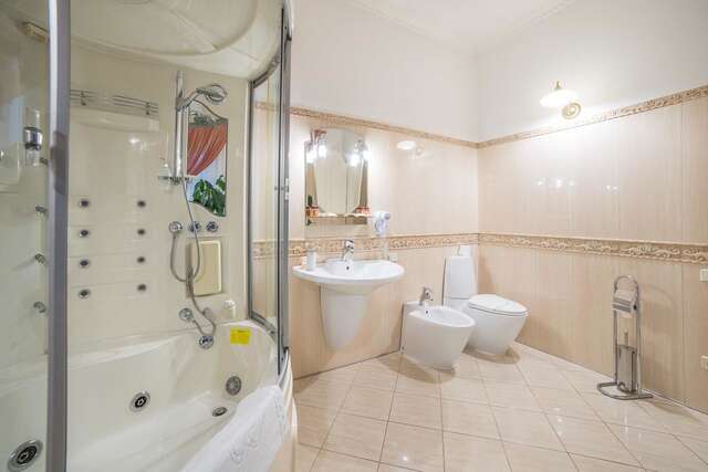 Отель Korall Николаев-31