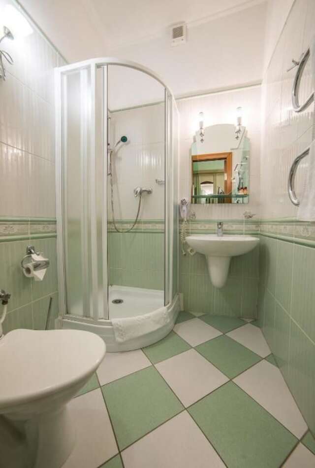 Отель Korall Николаев-48